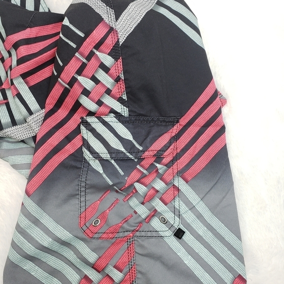 Nike 6.0 Men's Black Gray with Multi-colored Shoe Strings Swim Shorts Size 34 - Picture 4 of 13